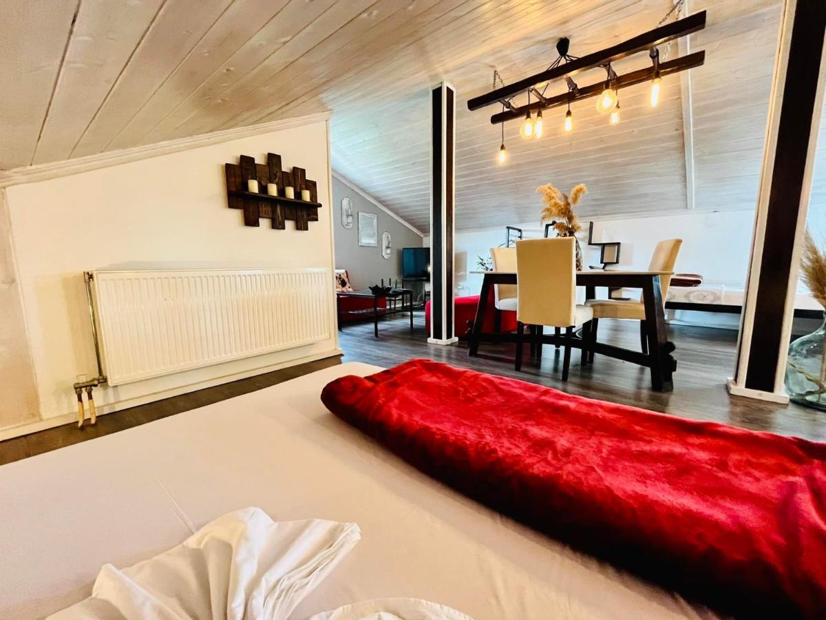 Poplar Lofts & Apartments Karavouzi Принос Екстериор снимка